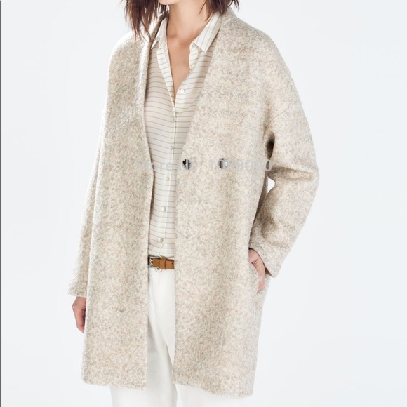 Zara Jackets & Blazers - BEIGE TWEED BOYFRIEND WOOL BOUCLE JACKET/COAT